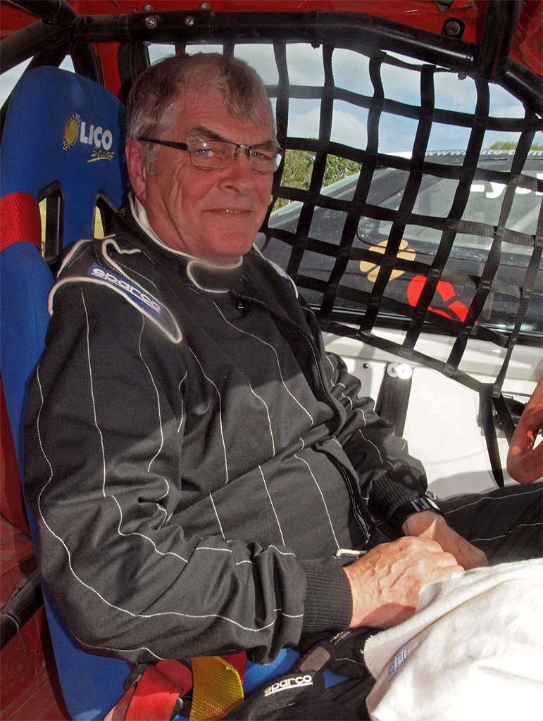 Til DM-semifinalen skifter Erling R. Sørensen racing-bil til Honda Civic
(Foto: Åge Kirketerp Jensen)